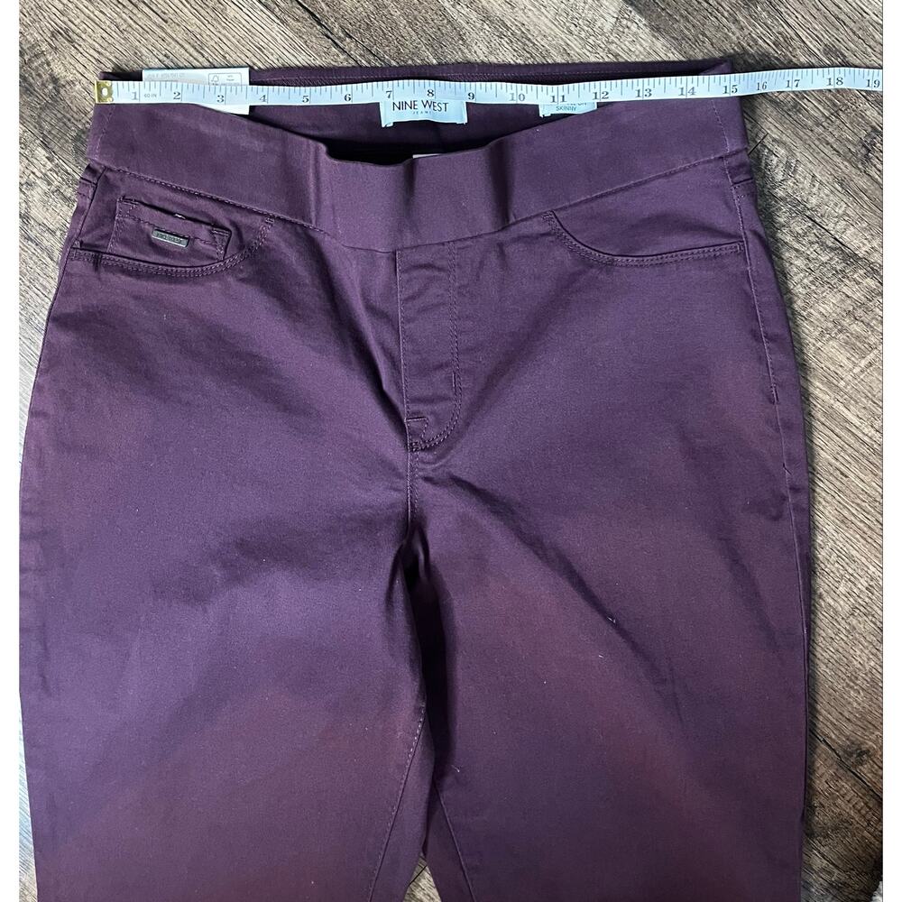 Nine West NWT Hedi Skinny Pull on Stretch Everyday Pants  Deep Plum - Size 10 - Picture 3 of 7